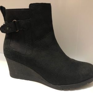UGG Indra Ankle Boots Size 7